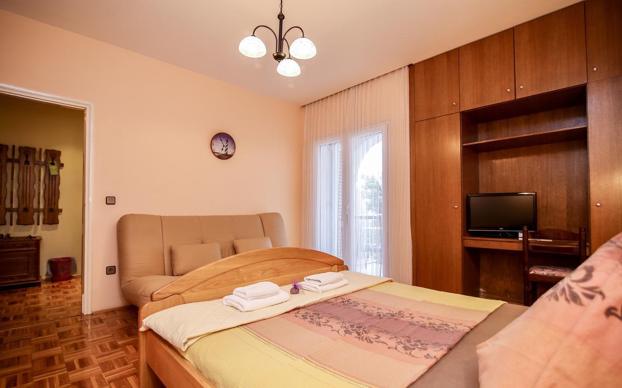 Pansion Adria Hotel Sveti Filip i Jakov Luaran gambar